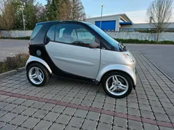 Silber Gebraucht 2004 Smart ForTwo Coupé Kleinwagen | 1.900 €