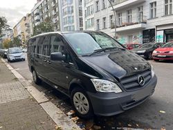Schwarz Gebraucht 2012 Mercedes Vito Van / Kleinbus | 11.900 €