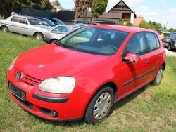 Rot Gebraucht 2005 VW Golf V Trendline Limousine | 990 € (Superpreis)