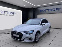 Weiß Gebraucht 2023 Audi A3 Sportback Advanced Limousine | 28.750 € (Fairer Preis)