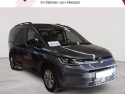 Grau Gebraucht 2021 VW Caddy Maxi Life Van / Kleinbus | 18.988 €