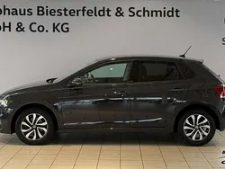 Grau Gebraucht 2021 VW Polo Active Kleinwagen | 18.790 € (Fairer Preis)