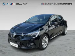 Schwarz Gebraucht 2021 Renault Clio V Zen Limousine | 15.455 € (Guter Preis)