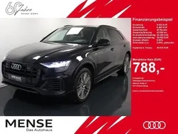 Orcaschwarz Gebraucht 2018 Audi Q8 Design SUV | 49.615 € (Etwas zu teuer)