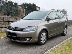 Grau Gebraucht 2013 VW Golf Plus Cross Life Van / Kleinbus | 7.500 € (Guter Preis)