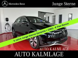 Lack kosmosschwarz Gebraucht 2024 Mercedes EQA300 SUV | 34.880 € (Superpreis)