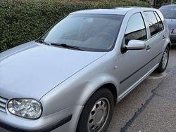 Silber Gebraucht 2001 VW Golf IV Edition Limousine | 1.800 € (Fairer Preis)