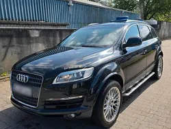 Schwarz Gebraucht 2009 Audi Q7 SUV | 9.999 € (Guter Preis)