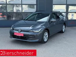 Grau Gebraucht 2024 VW Golf VIII Life Kombi | 31.450 € (Teuer)