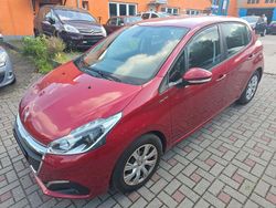 Gebraucht 2016 Peugeot 208 Active Kleinwagen | 5.990 € (Guter Preis)