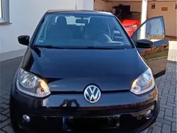 Schwarz Gebraucht 2012 VW up! Kleinwagen | 5.800 € (Etwas zu teuer)