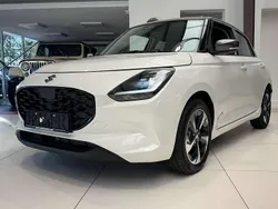 Pure white pearl metallic mine Neu 2025 Suzuki Swift Comfort+ Kleinwagen | 22.290 €
