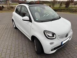 Weiß Gebraucht 2015 Smart ForFour Kleinwagen | 6.990 € (Guter Preis)
