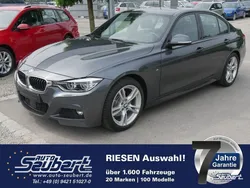 Grau metallic Gebraucht 2017 BMW 330 M Sport Limousine | 39.990 €