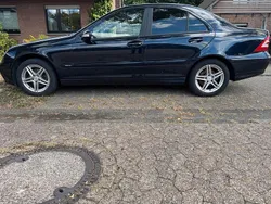 Schwarz Gebraucht 2007 Mercedes C180 Sport Edition Limousine | 2.500 € (Guter Preis)