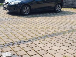 Schwarz Gebraucht 2013 Ford Focus Champions Edition Limousine | 4.700 € (Fairer Preis)