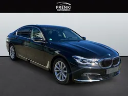 Schwarz Gebraucht 2016 BMW 730 Sport Line Limousine | 30.999 € (Guter Preis)