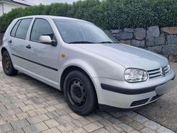 Silber Gebraucht 1998 VW Golf IV Limousine | 1.899 € (Guter Preis)