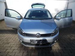 Reflexsilber metallic Gebraucht 2009 VW Golf VI Highline Kleinwagen | 3.499 €