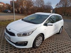 Weiß Gebraucht 2017 Kia Ceed Platinum Edition Kleinwagen | 8.000 € (Superpreis)
