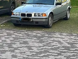Silber Gebraucht 1995 BMW 316 Limousine | 2.750 €