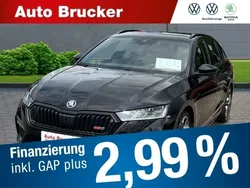 Schwarz Gebraucht 2021 Skoda Octavia RS Kombi | 29.490 € (Fairer Preis)