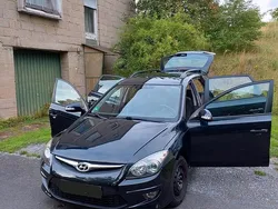 Schwarz Gebraucht 2010 Hyundai i30 Kombi | 3.800 €
