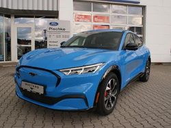 Blau Gebraucht 2022 Ford Mustang Mach-E Standard Range SUV | 40.390 € (Teuer)