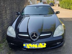 Schwarz Gebraucht 2005 Mercedes SLK200 Cabrio | 11.900 €