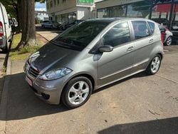 Grau Gebraucht 2007 Mercedes A150 Avantgarde Limousine | 4.900 € (Etwas zu teuer)