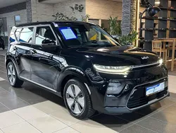Schwarz black soul/cherry Gebraucht 2021 Kia Soul EV Edition 7 SUV | 13.500 € (Fairer Preis)
