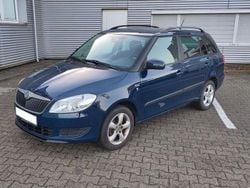 Blau Gebraucht 2013 Skoda Fabia Family Kombi | 2.400 € (Superpreis)
