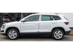 Neu 2024 Skoda Karoq Drive SUV | 32.830 € (Superpreis)