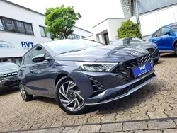 Aurora gray metallic Neu 2025 Hyundai i20 Limousine | 20.390 € (Guter Preis)