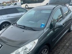 Gebraucht 2007 Peugeot 207 Kleinwagen | 2.700 € (Etwas zu teuer)