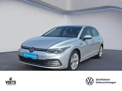 Silber Gebraucht 2021 VW Golf VIII Style Limousine | 21.795 € (Fairer Preis)