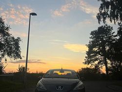 Grau Gebraucht 2009 Peugeot 207 Cabrio | 3.500 € (Etwas zu teuer)