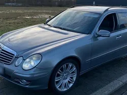 Grau Gebraucht 2008 Mercedes E220 Avantgarde Kombi | 6.490 € (Teuer)