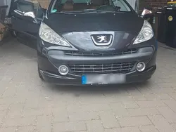 Schwarz Gebraucht 2008 Peugeot 207 CC Platinum Cabrio | 2.300 € (Fairer Preis)