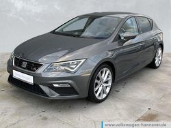 Pirineos grau metallic Gebraucht 2018 Seat Leon FR Limousine | 12.970 € (Fairer Preis)