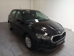 Schwarz Gebraucht 2022 Skoda Fabia Active Limousine | 12.970 € (Guter Preis)