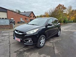 Schwarz Gebraucht 2013 Hyundai ix35 Edition SUV | 5.999 € (Superpreis)