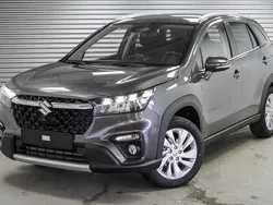 Titanium grau metallic () Neu 2025 Suzuki SX4 S-Cross GL SUV | 23.990 €