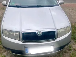 Silber Gebraucht 2004 Skoda Fabia Kombi | 880 € (Guter Preis)