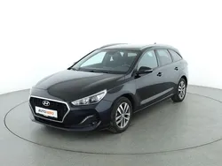 Schwarz Gebraucht 2018 Hyundai i30 Passion Kombi | 12.800 € (Fairer Preis)