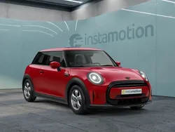 Rot Gebraucht 2022 Mini ONE Classic Kleinwagen | 19.150 € (Fairer Preis)