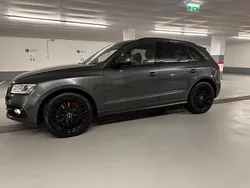 Grau Gebraucht 2016 Audi SQ5 Competition SUV | 21.900 € (Guter Preis)