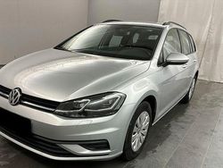 Silber Gebraucht 2020 VW Golf VII Trendline Kombi | 14.950 € (Teuer)