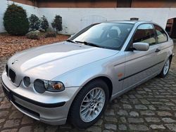 Grau Gebraucht 2001 BMW 316 Compact Kleinwagen | 3.900 € (Etwas zu teuer)