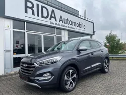 Grau Gebraucht 2017 Hyundai Tucson Advantage SUV | 15.700 € (Fairer Preis)